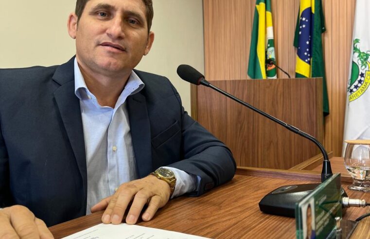 Ibaretama: Vereadores da base rejeitam canal de reclamações da iluminação pública e geram indignação popular