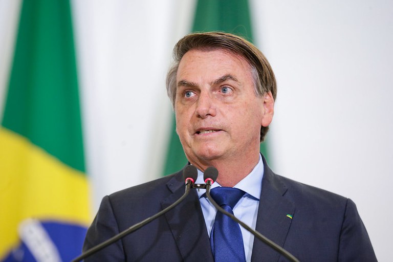 Jair Bolsonaro passará a usar tornozeleira eletrônica